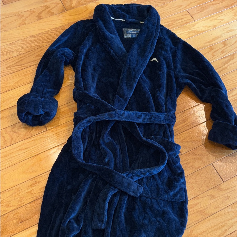 Tommy Bahama plush Robe